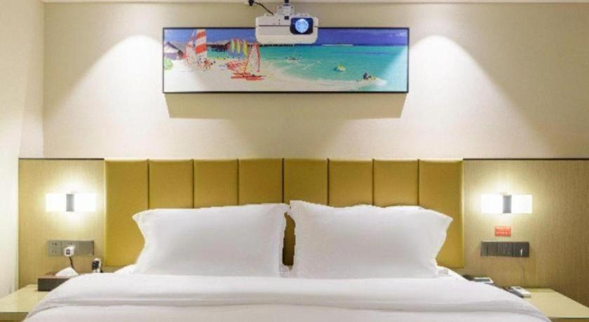 Jingtu Hotel Zhanjiang Dingsheng Plaza Store Buitenkant foto