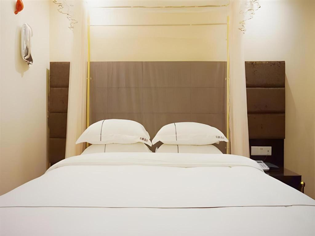 Jingtu Hotel Zhanjiang Dingsheng Plaza Store Buitenkant foto